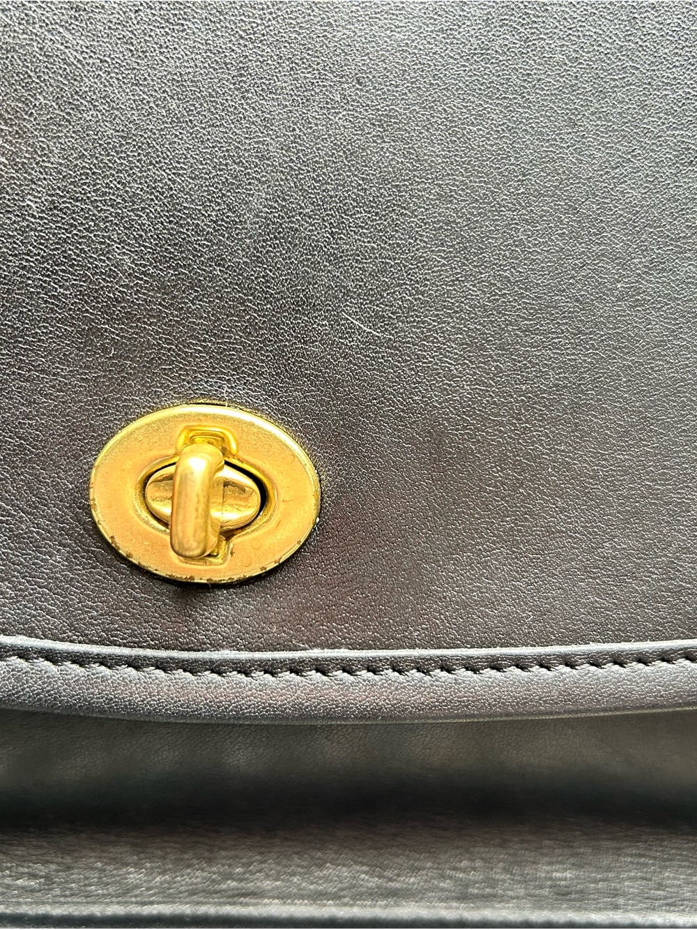 Coach Black Vintage City Bag - Picture 12 of 12
